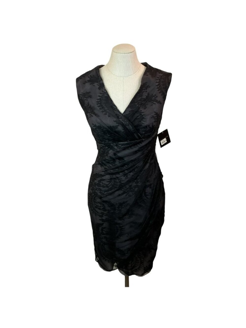 New Bloomingdale's Chequer Lace Sleeveless Cocktail Dress Womens 6 Black - Picture 12 of 12